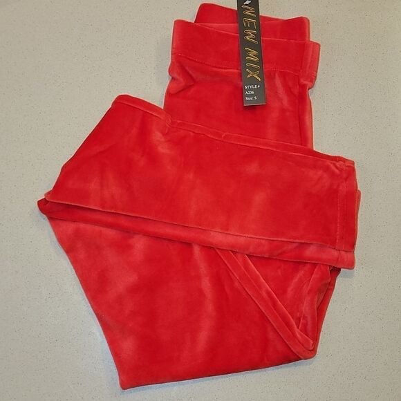 Red Velour Leggings - Picture 5 of 13